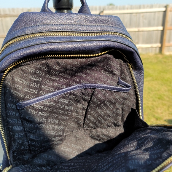 Steve Madden Backpack 🎊 Host Pick 🥳 - Picture 12 of 15